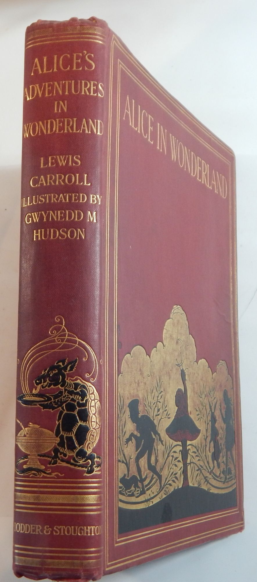 Alice's Adventures in Wonderland | Lewis Carroll